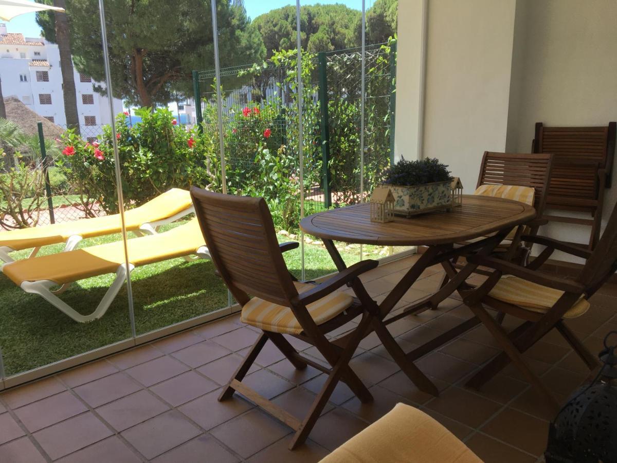 Mi Capricho, Beachfront, Grownfloor, Private Garden & Terrace Sitio de Calahonda Ngoại thất bức ảnh