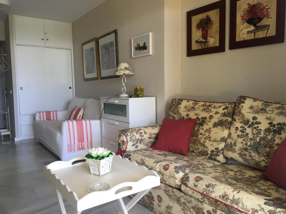 Mi Capricho, Beachfront, Grownfloor, Private Garden & Terrace Sitio de Calahonda Ngoại thất bức ảnh
