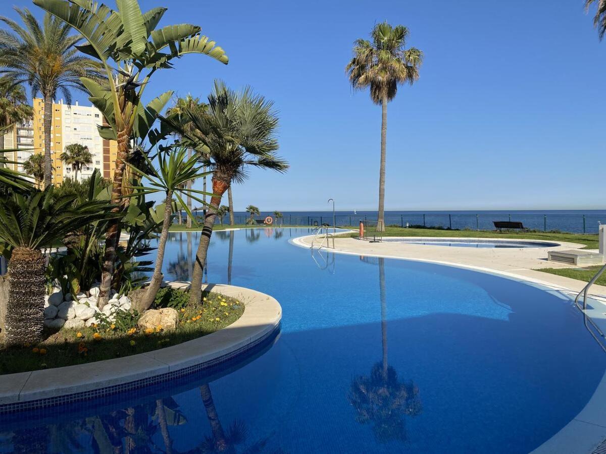 Mi Capricho, Beachfront, Grownfloor, Private Garden & Terrace Sitio de Calahonda Ngoại thất bức ảnh