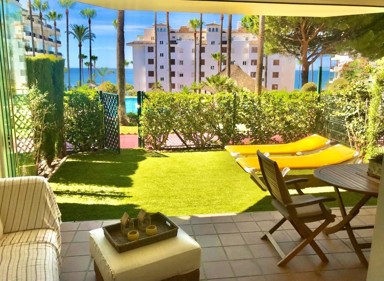 Mi Capricho, Beachfront, Grownfloor, Private Garden & Terrace Sitio de Calahonda Ngoại thất bức ảnh